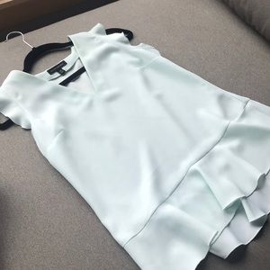 Light Turquoise Sleeveless Ruffle V-Neck Blouse 00